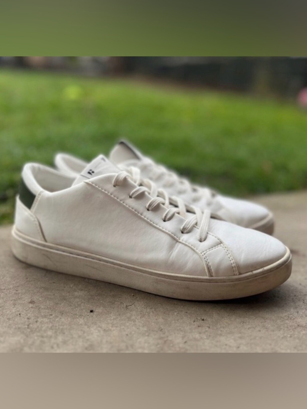 The Thousand Fell x Frank And Oak White Sneaker Sz 10